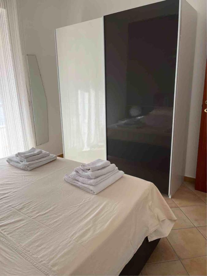 Rosy'S House Villa Patti Dış mekan fotoğraf